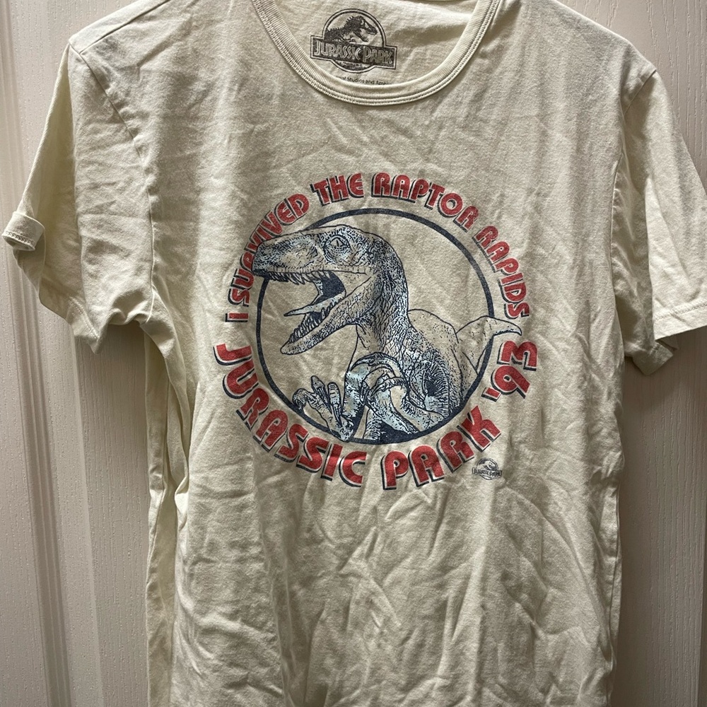 Vintage inspired '93 Jurassic Park T-Shirt - Cream